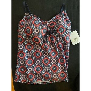 NWT Aqua Shape Swim Top